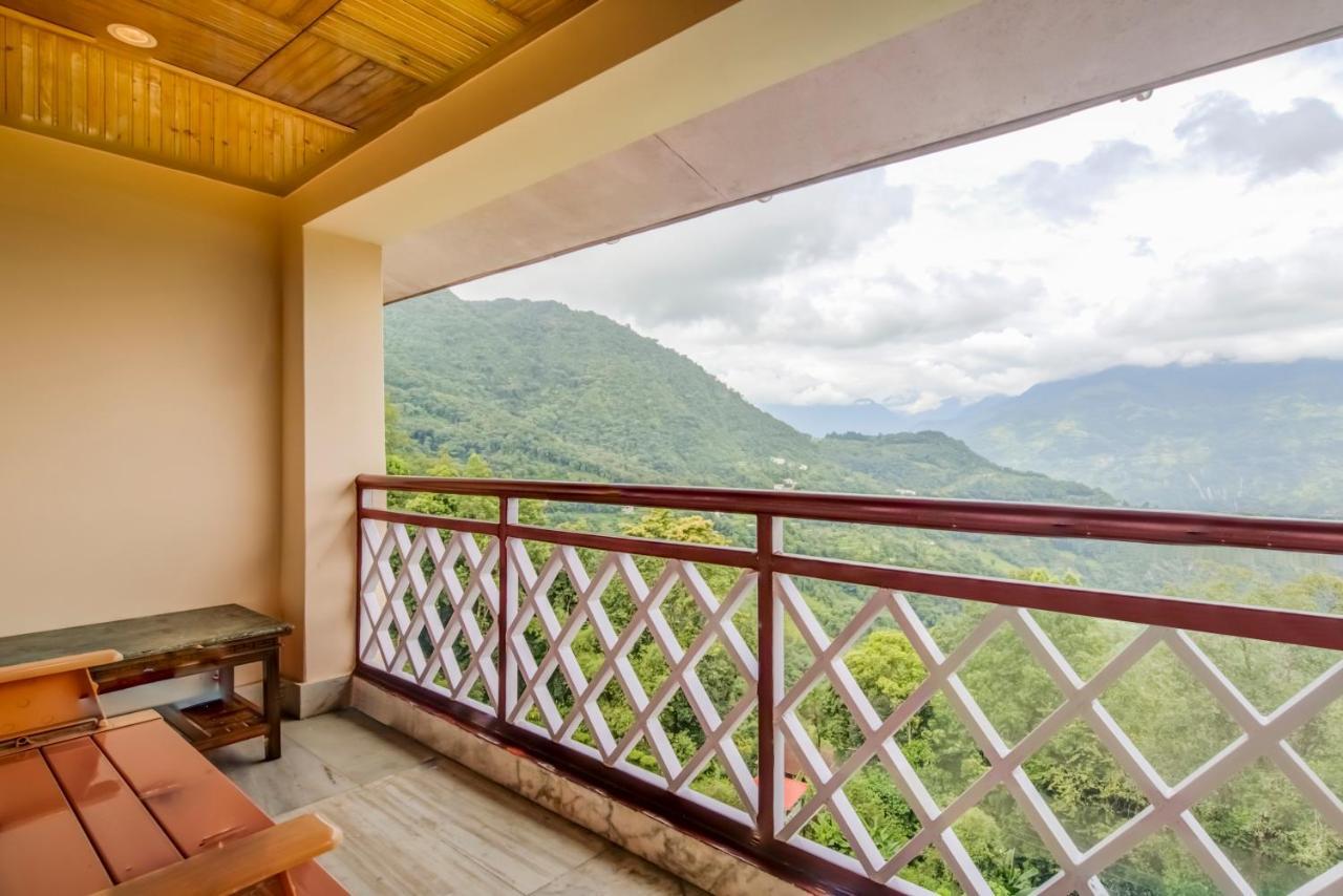 Summit Tashi Ghang Heritage